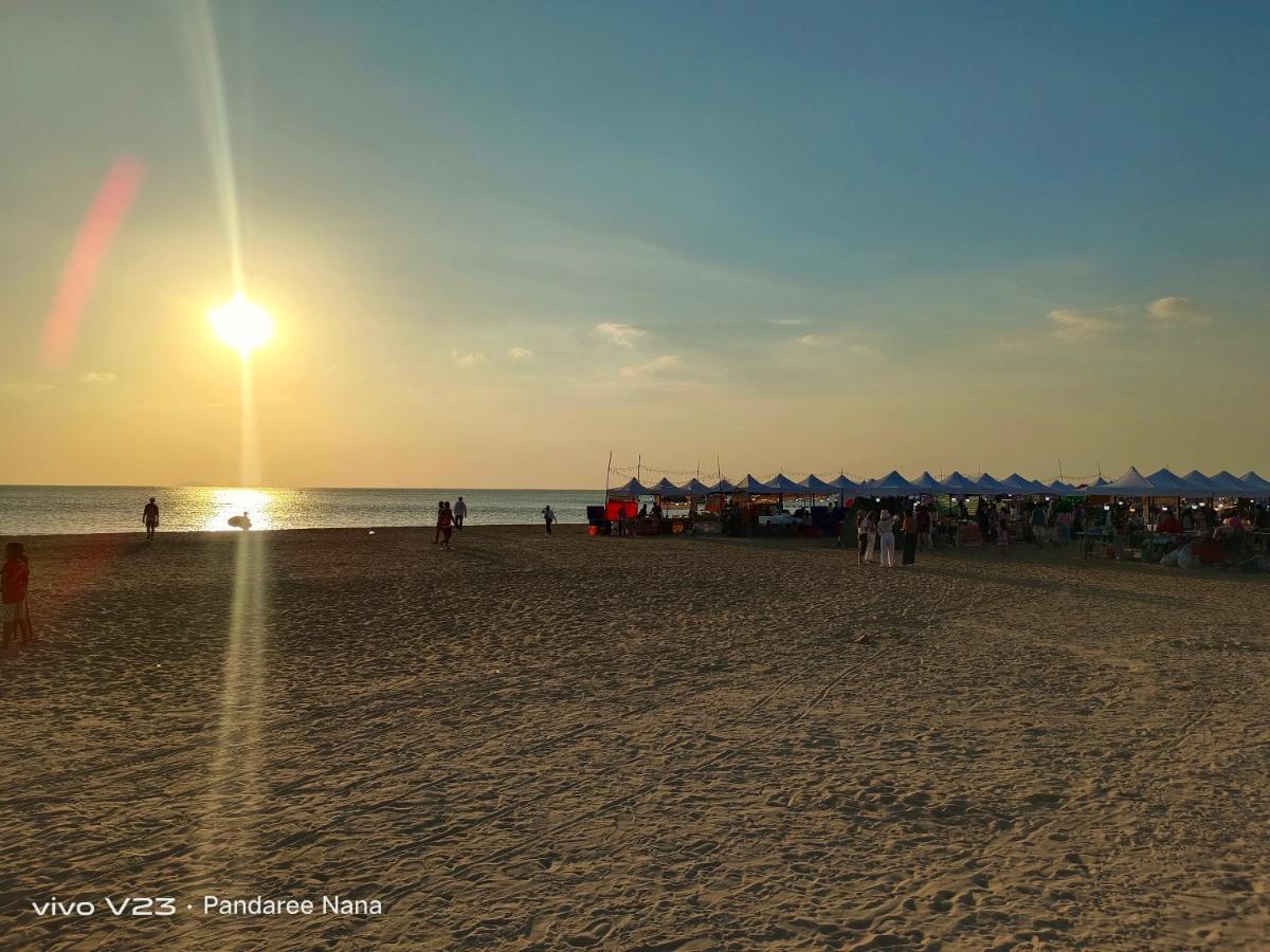 Mandala Beach Villa Jomtiean Jomtien Beach Esterno foto