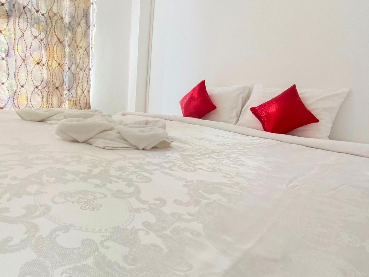 Mandala Beach Villa Jomtiean Jomtien Beach Esterno foto