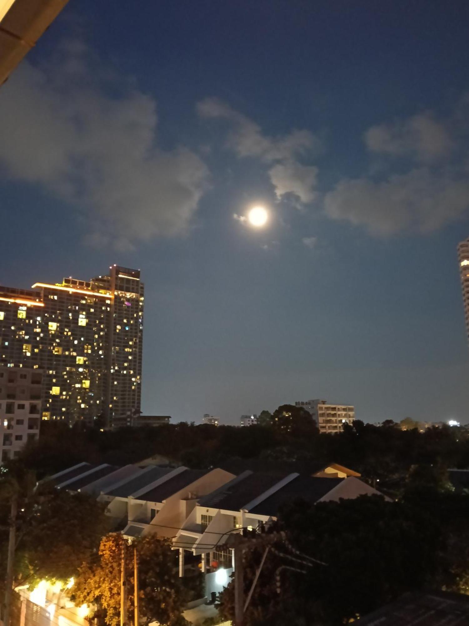 Mandala Beach Villa Jomtiean Jomtien Beach Esterno foto